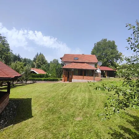 Vikendica Majevicka Oaza Tatil Evi