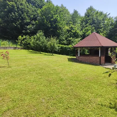 Tatil Evi Vikendica Majevicka Oaza *